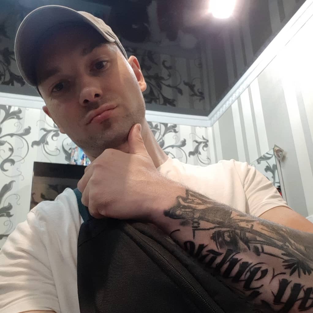 Евгений Иванов