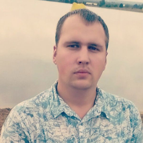 Олег Помазан