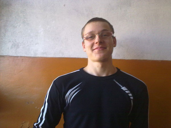 Денис Колесников