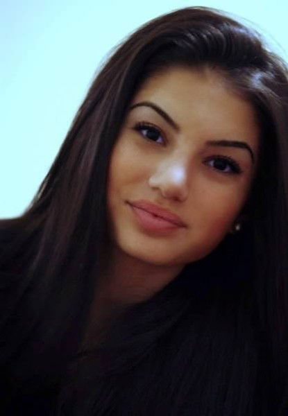 Анастасия Артикбаева