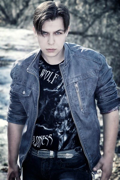 Неизвестно Неизвестно