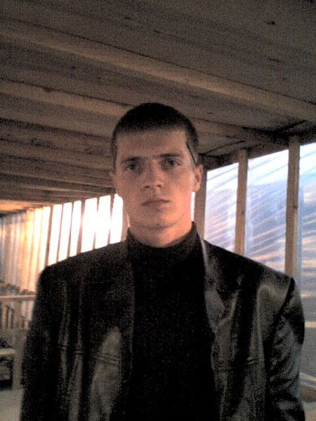 Антон Гобов