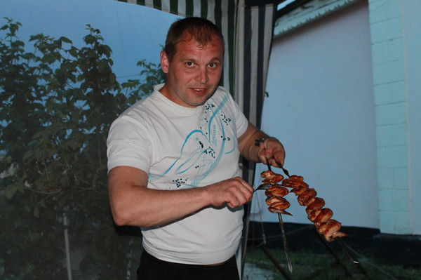 Сергей Хомутинников