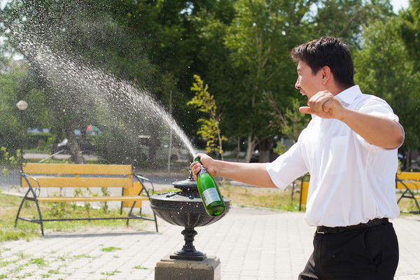 Есеней Алибаев