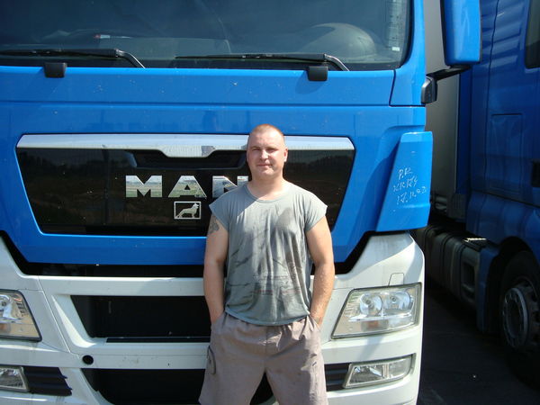 Денис Сергеев