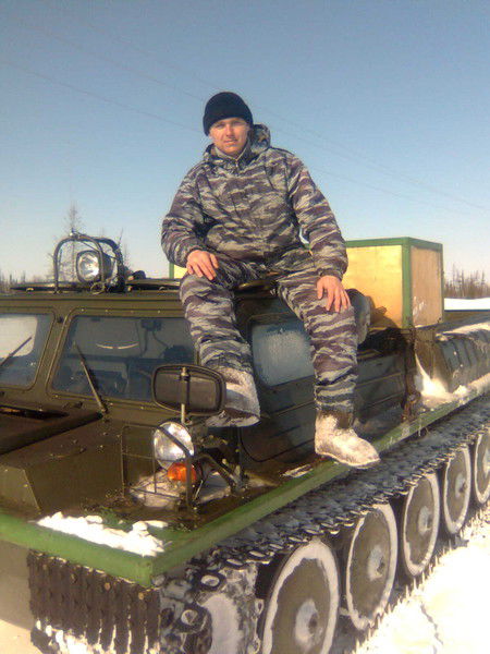 Антон Жуков