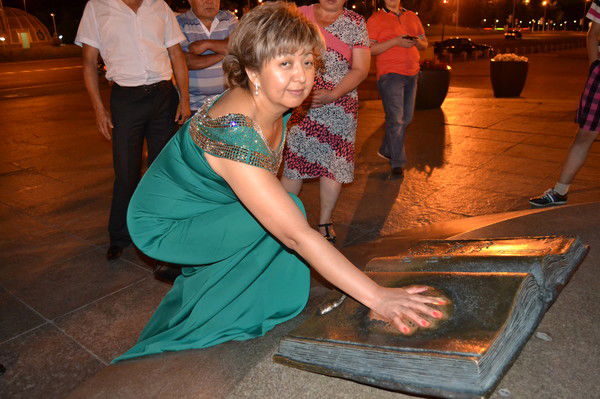 Адалят Сулейменова (Ушурова)