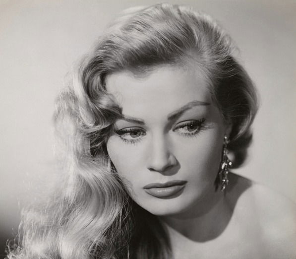 Екатерина Сотникова