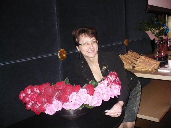 Эльвира Островская