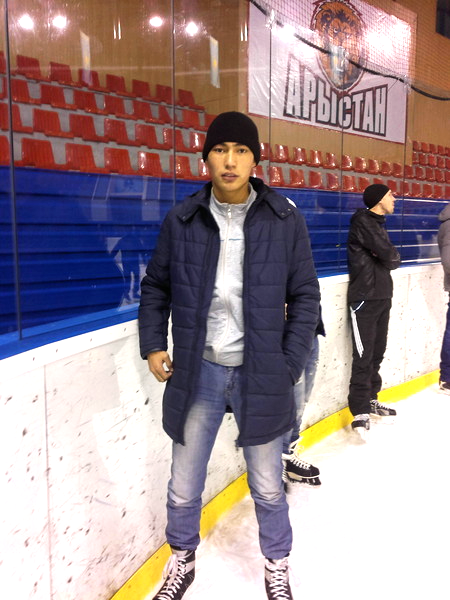 Данияр Биханов