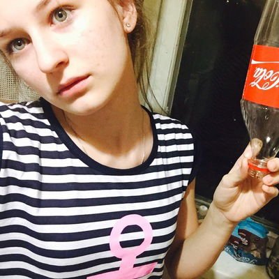 Юлия Комаринская