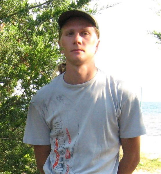 Андрей Лютов