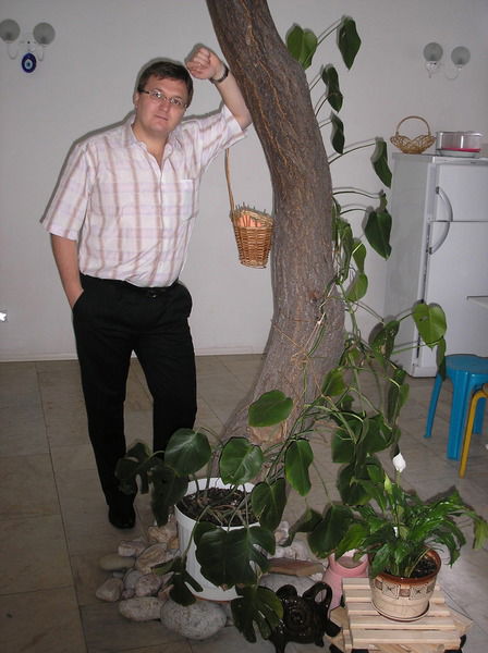 Михаил Туманов