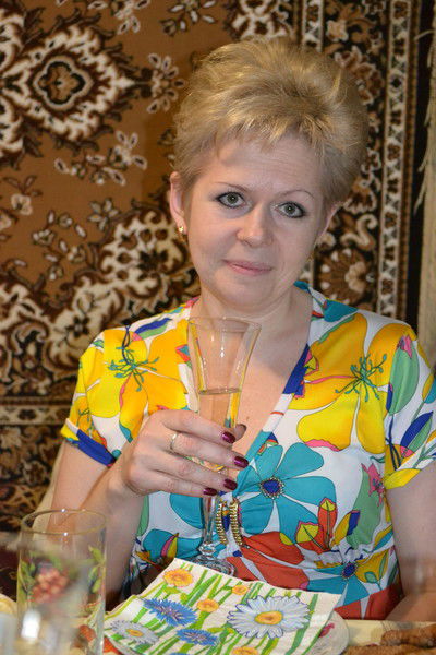 Леночка Халепа