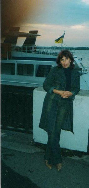 Лариса Акалелова