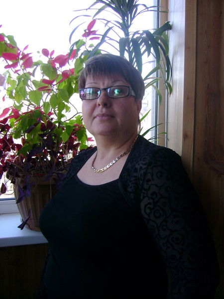 Лариса Логинова