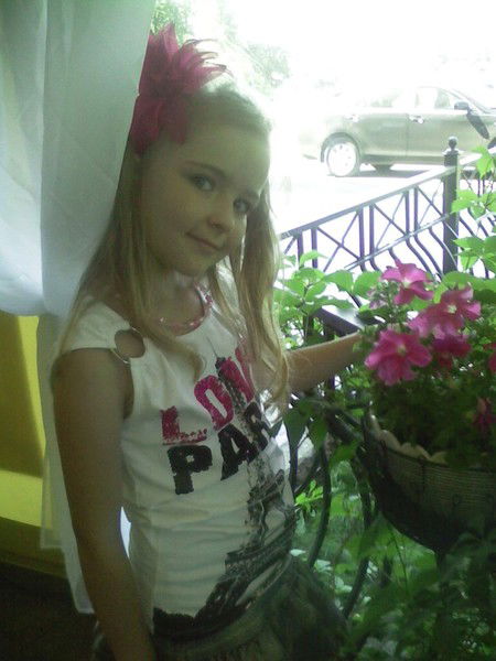 Лена Жаркова