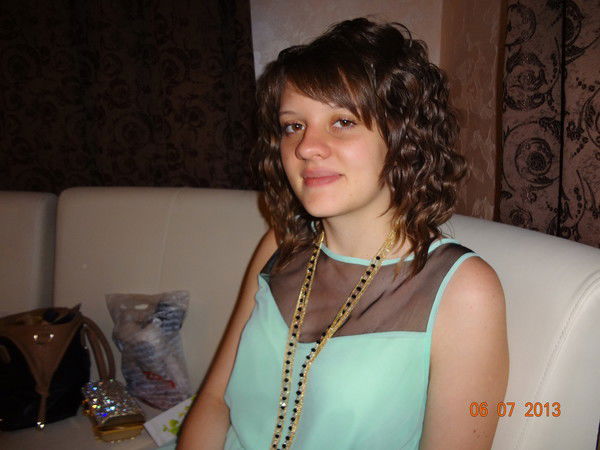 Мария Попова