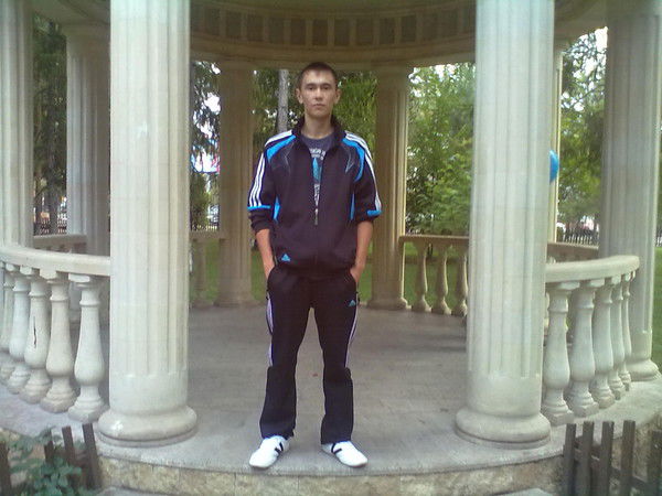 Михаил Фролов