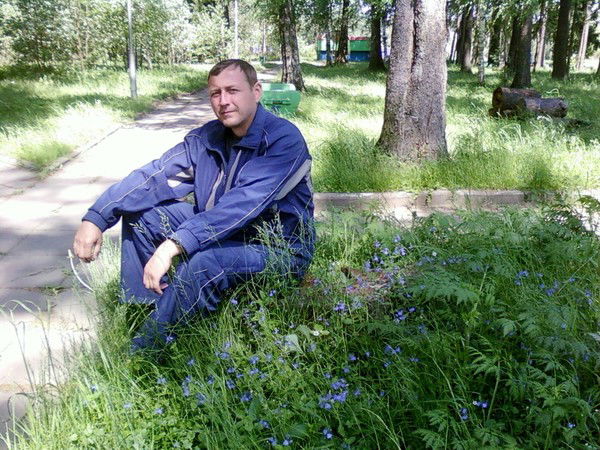 Евгений Шаров