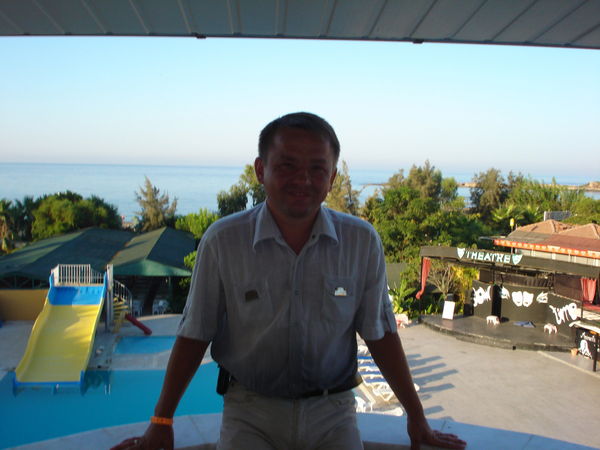 Игорь Олейник