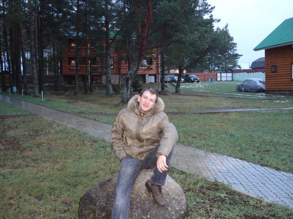 Роман Семенов