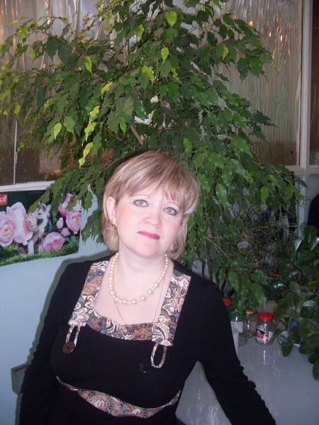 Елена Хребтова