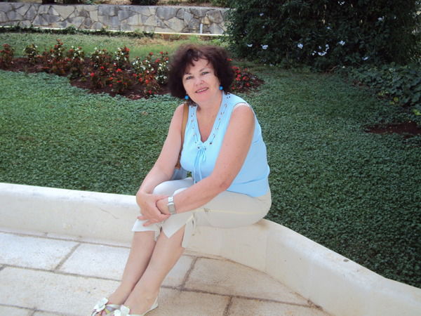 Лариса Коновалова