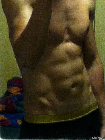 Максим Худяков