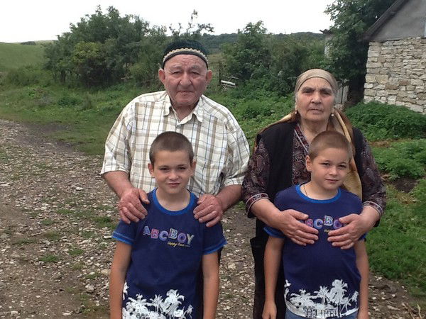 Айшат Узденова