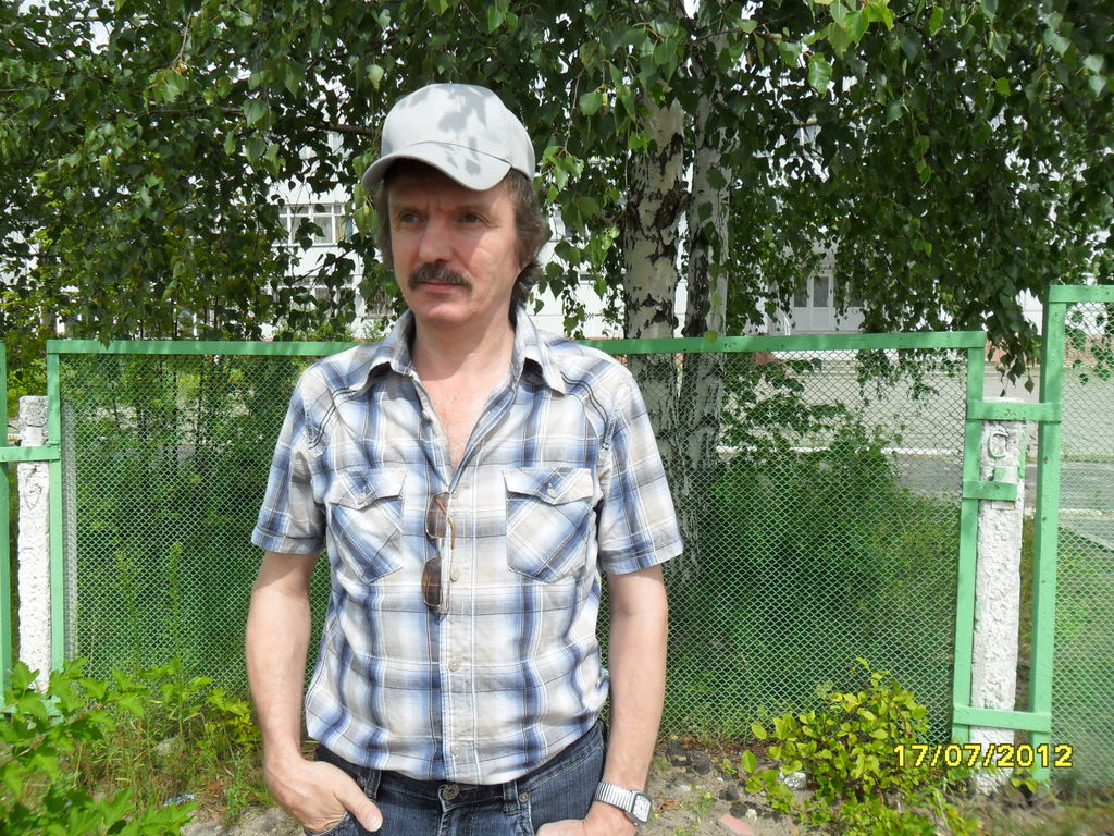 Александр Белов