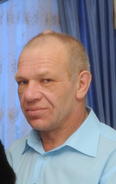 Юрий Голованов