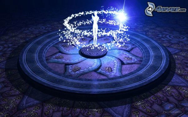 Каролина Дворянова