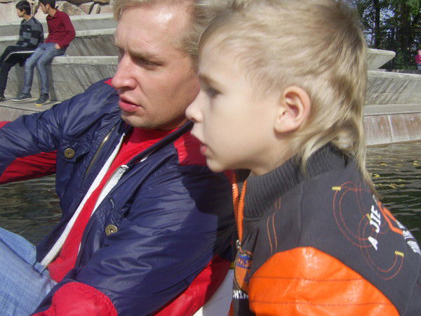 Антон Иванов