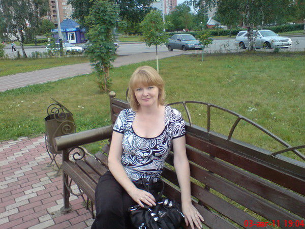 Людмила Хворова