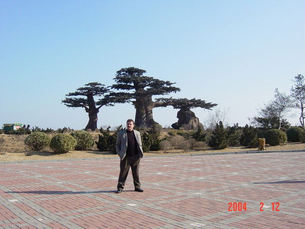 Леонид Строков