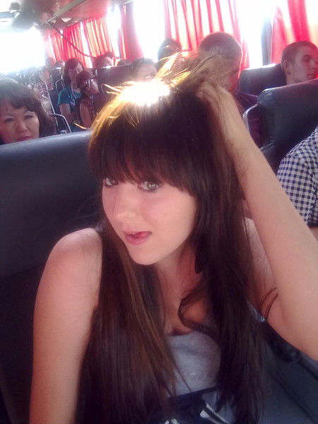 [Радуйся] Я [Хорошенькая]