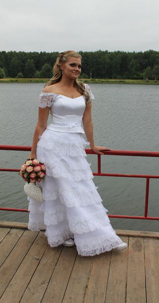 Виктория Попова