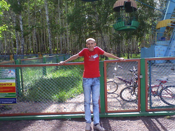 Илья Бугрецов