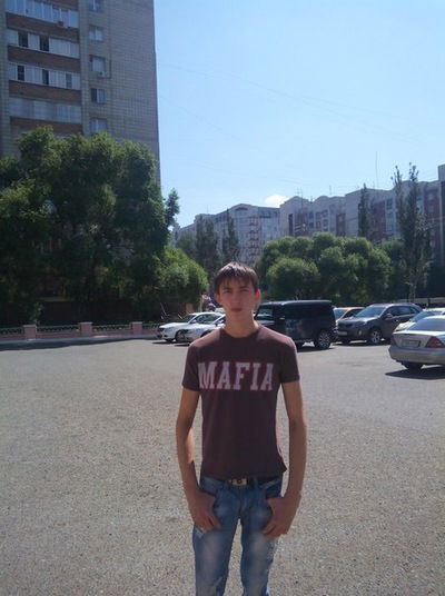 Денис Павлов