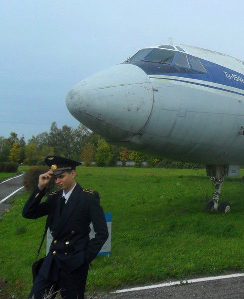 Денис Веселков