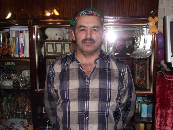 Рустам Аноятшоев