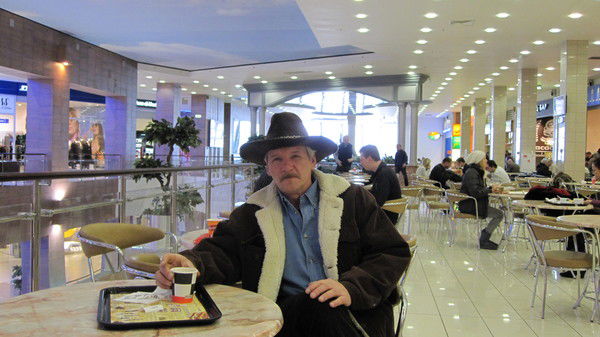 Владимир Стародумов