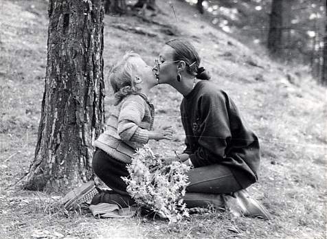 Моника Либерова