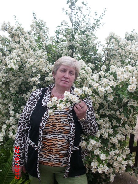 Нина Слоним