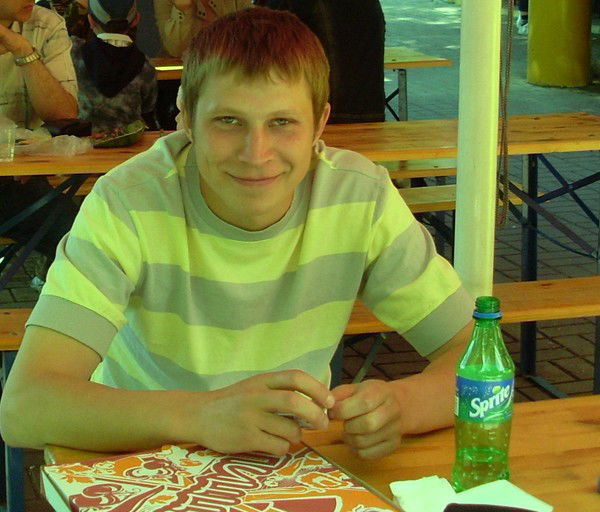 Александр Тихонов