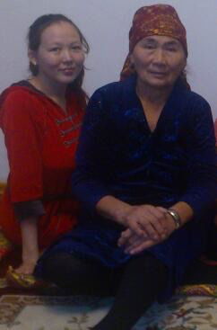 Назым Шарипаева