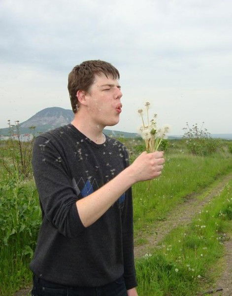 Антон Долгов