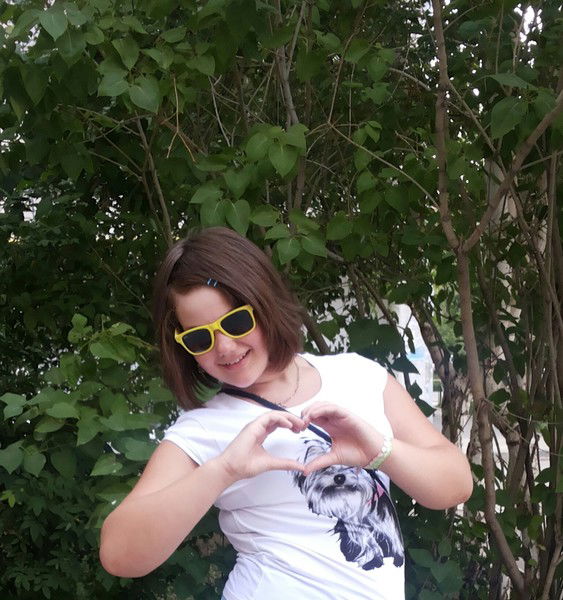 Александрочка Емельянова ))