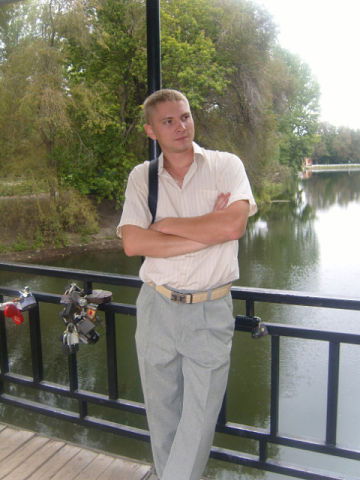 Максим Каценя